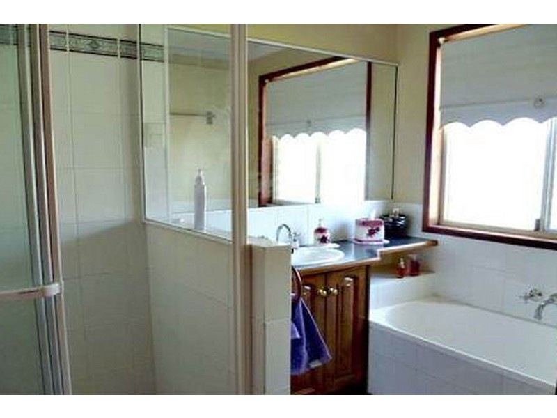 9 Neri Place, Burpengary QLD 4505