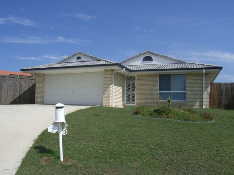 5 Hillside Court, Morayfield QLD 4506