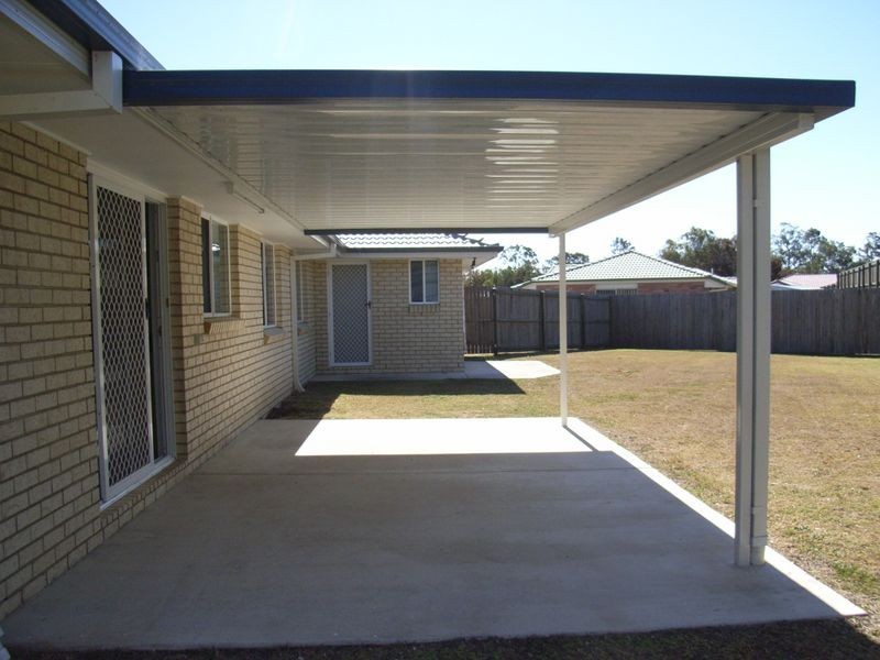 5 Hillside Court, Morayfield QLD 4506