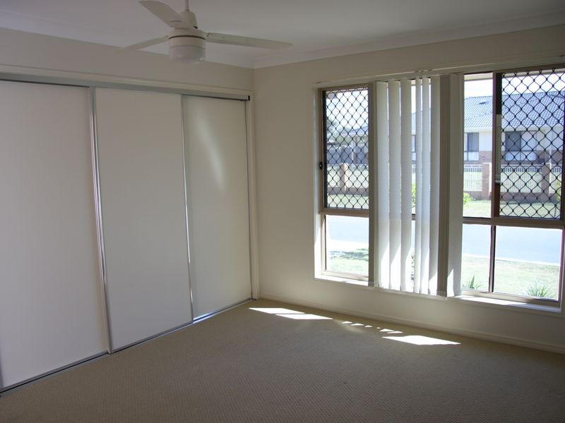 1 Tyler Place, Deception Bay QLD 4508