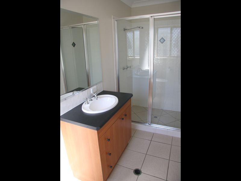 1 Tyler Place, Deception Bay QLD 4508