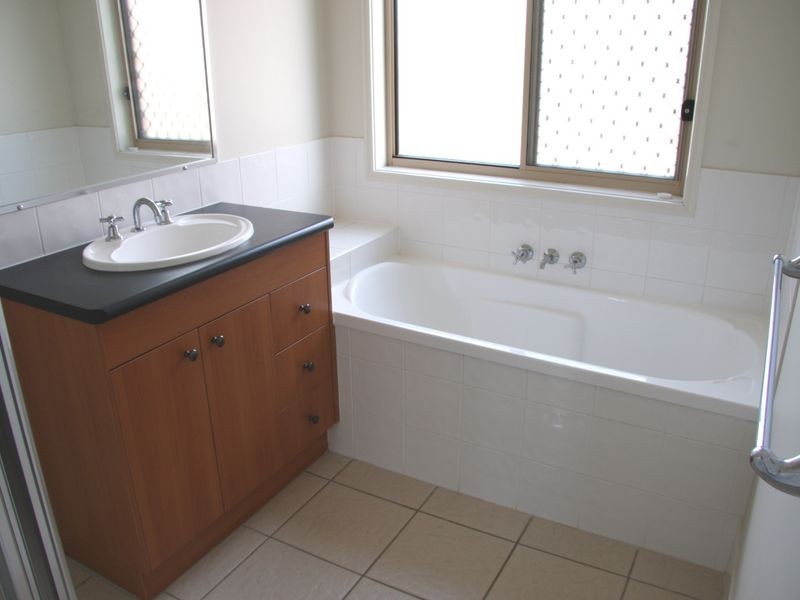 1 Tyler Place, Deception Bay QLD 4508