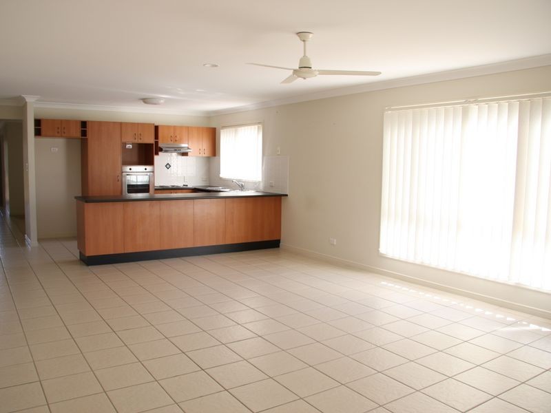 1 Tyler Place, Deception Bay QLD 4508