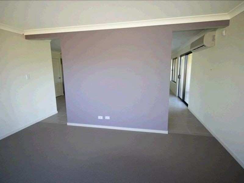 12 Dicarlo Street, Morayfield QLD 4506