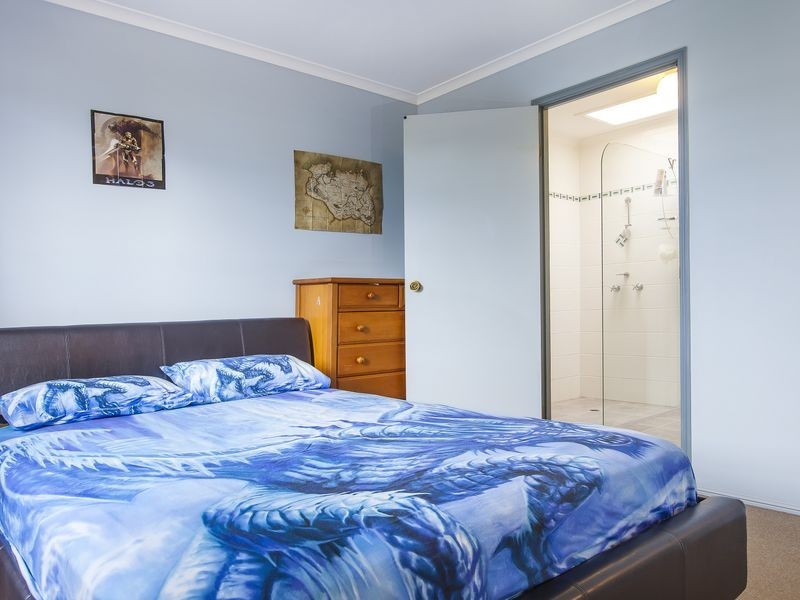 16/17 Burpengary Road, Burpengary QLD 4505