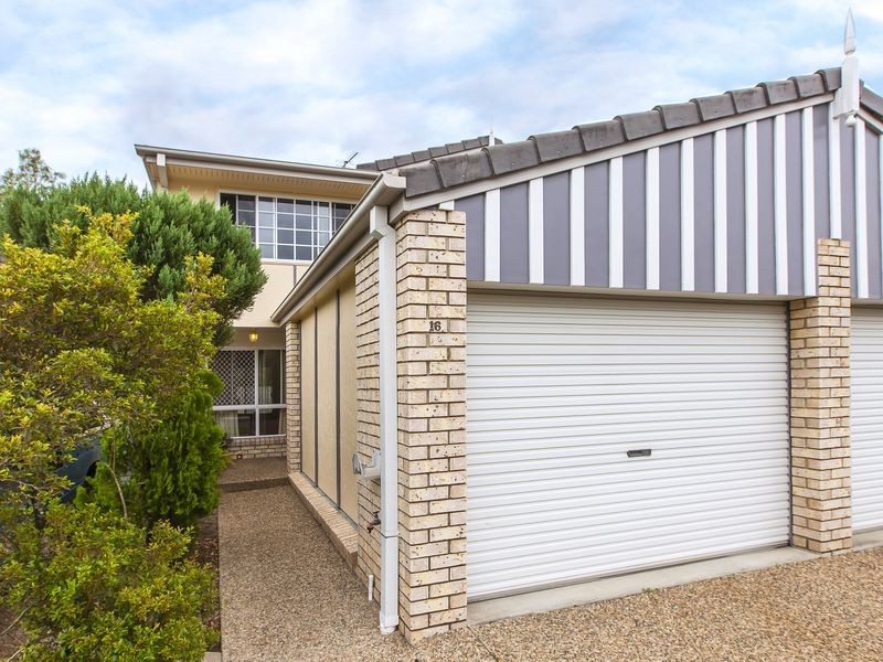 16/17 Burpengary Road, Burpengary QLD 4505
