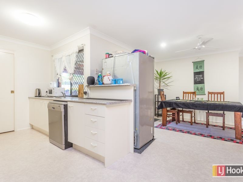 17 Chelsea Promenade, Caboolture South QLD 4510