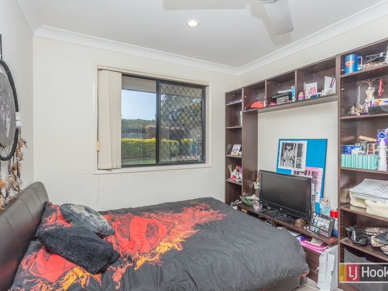 17 Chelsea Promenade, Caboolture South QLD 4510