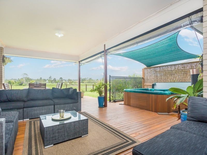 10 Retreat Crescent, Narangba QLD 4504