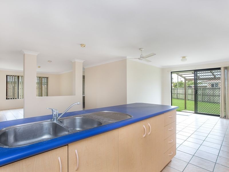 9 Barossa Crescent, Caboolture South QLD 4510