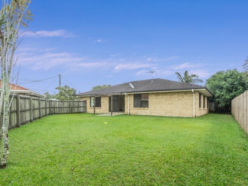 9 Barossa Crescent, Caboolture South QLD 4510