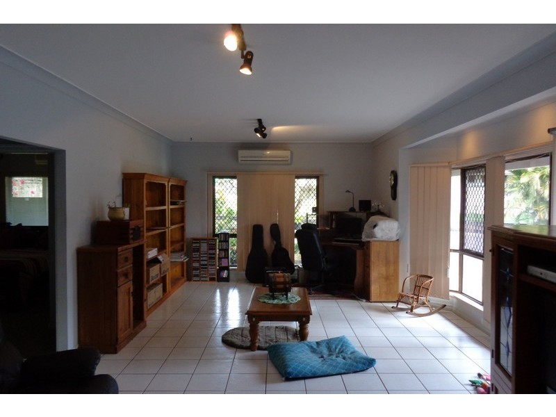 128 Hawthorn Road, Burpengary QLD 4505