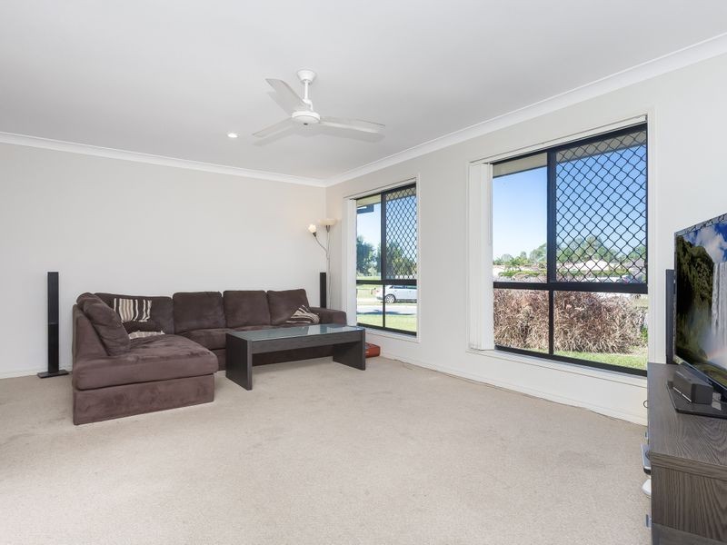 11 Beatrice Place, Burpengary QLD 4505