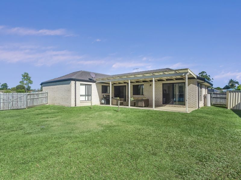 11 Beatrice Place, Burpengary QLD 4505
