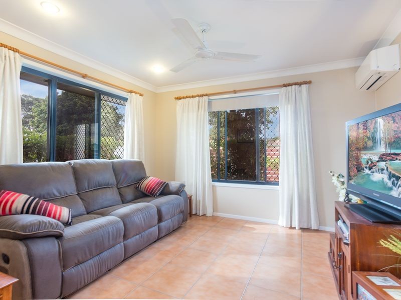 70 Pine River Drive, Murrumba Downs QLD 4503