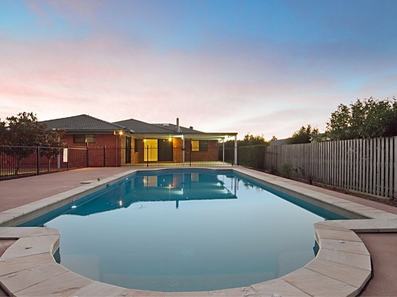26 Mckenzie Street, Narangba QLD 4504
