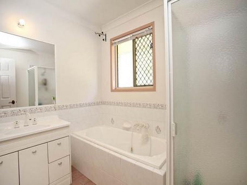 415 Ulhmann RD, Burpengary QLD 4505