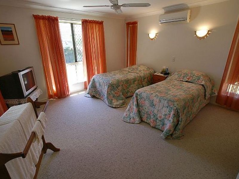 8 Geneva cr., Narangba QLD 4504