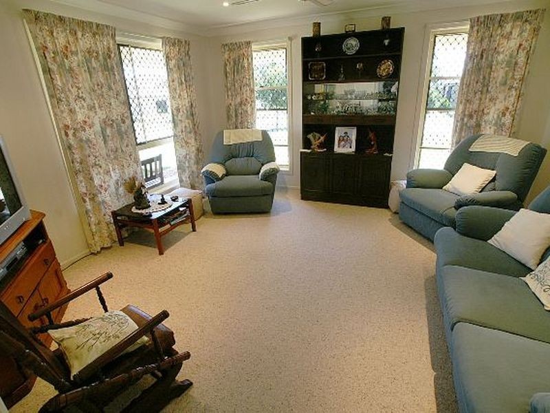 8 Geneva cr., Narangba QLD 4504