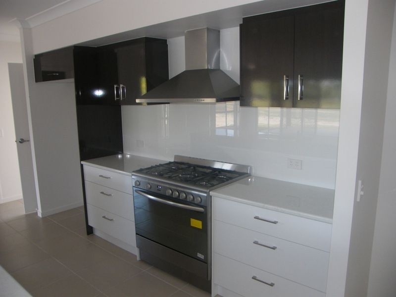 9 Bowerbird Close, Burpengary QLD 4505