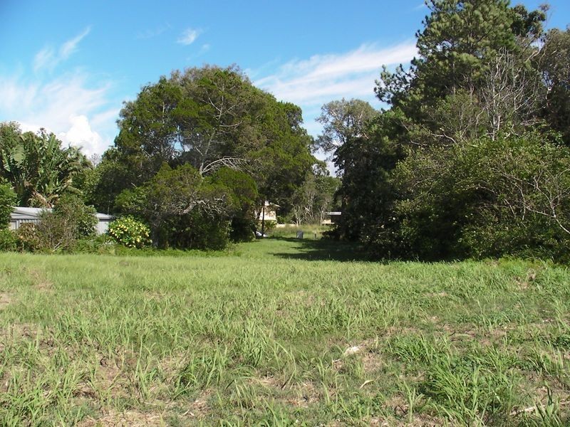 25 Coronation, Beachmere QLD 4510