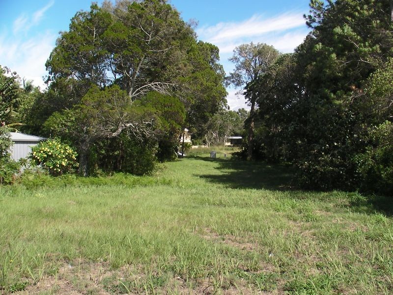 25 Coronation, Beachmere QLD 4510