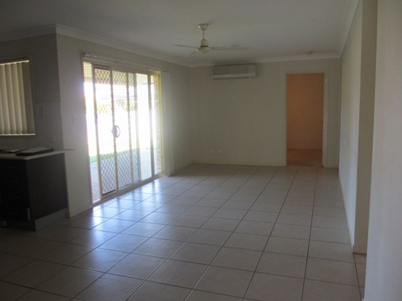 25 Julie Drive, Caboolture South QLD 4510