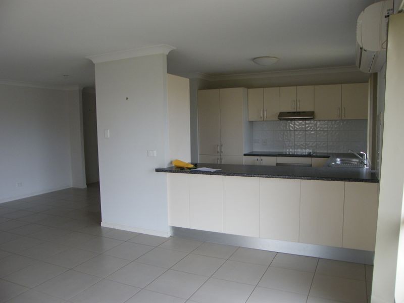 39 Woodrose Rd, Morayfield QLD 4506