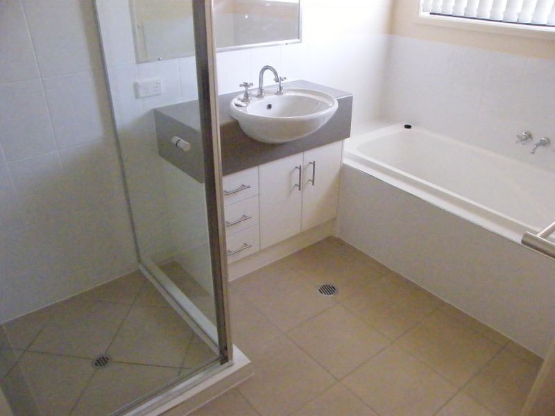 4 Eloise Place, Burpengary QLD 4505