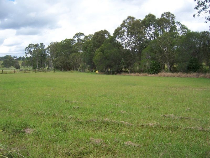 1 Eagles Heigh Moorina, Moorina QLD 4506