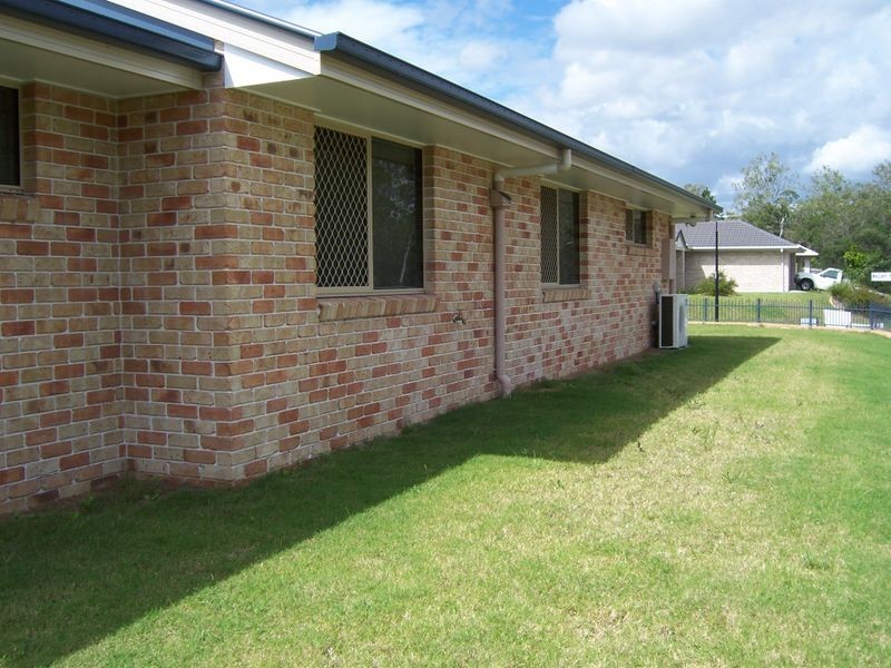 1 Wallaby Place, Morayfield QLD 4506