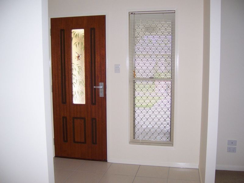 1 Wallaby Place, Morayfield QLD 4506