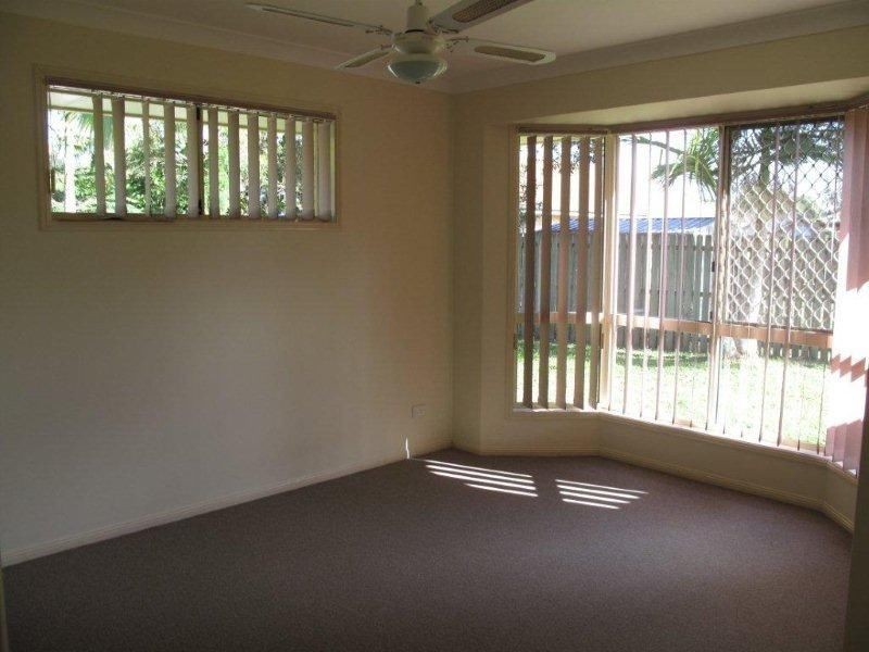 18 Parkridge Avenue, Upper Caboolture QLD 4510