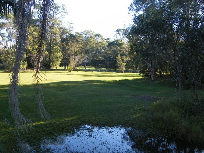 105 Tinney Rd, Upper Caboolture QLD 4510