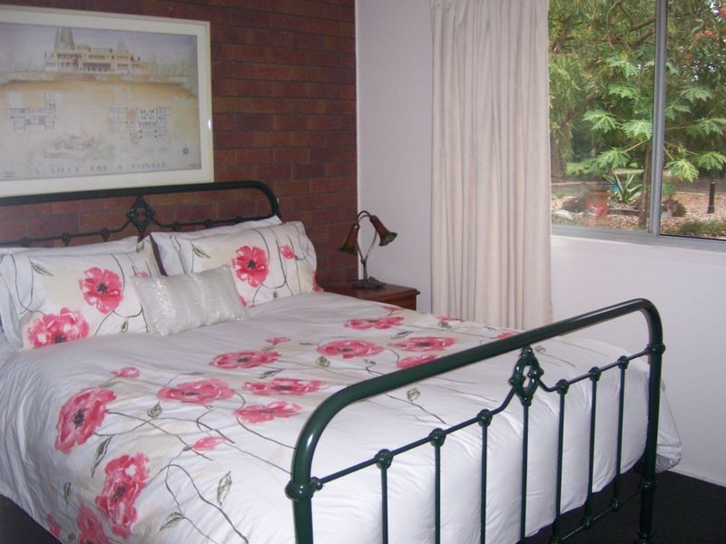 37 Jamaica Drive, Deception Bay QLD 4508