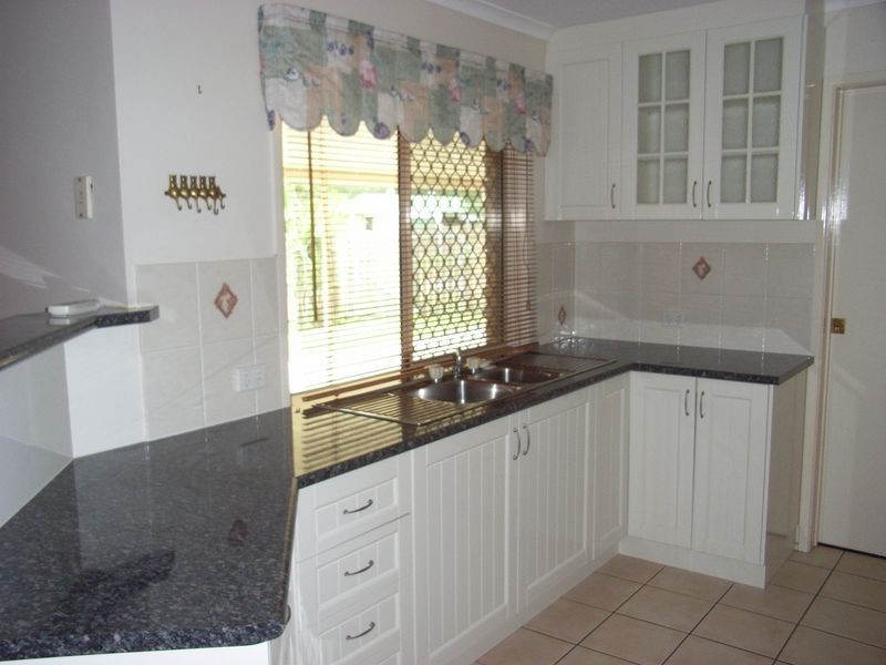 2 Sassafras Street, Morayfield QLD 4506