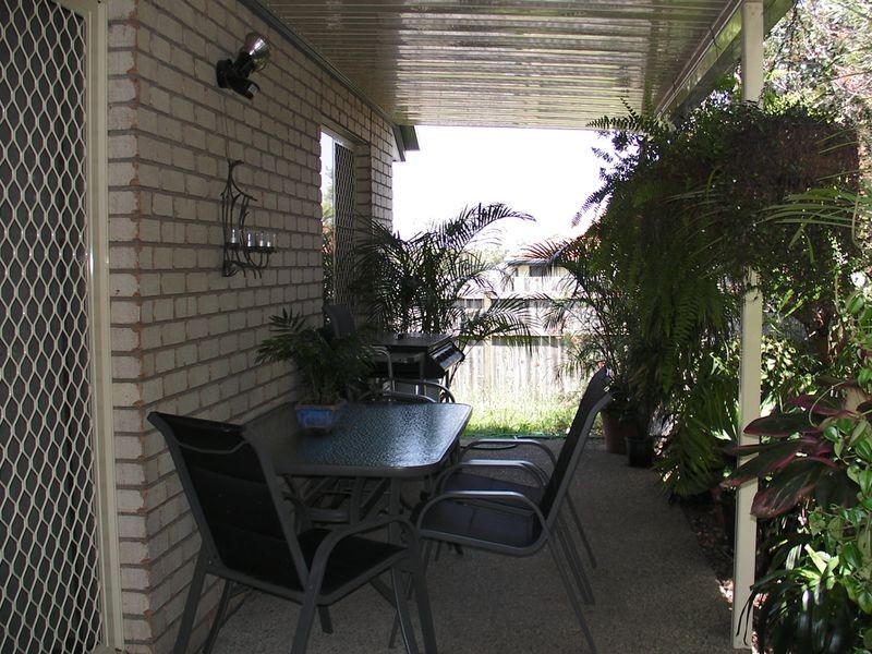 2 Bronlow, Morayfield QLD 4506