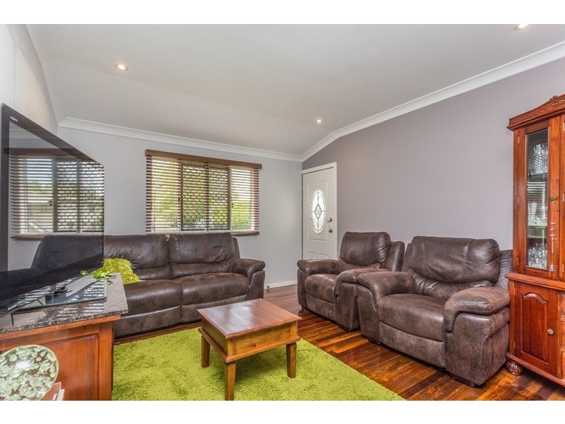 75 Georgina Street, Woody Point QLD 4019