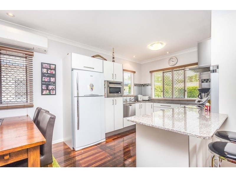 75 Georgina Street, Woody Point QLD 4019