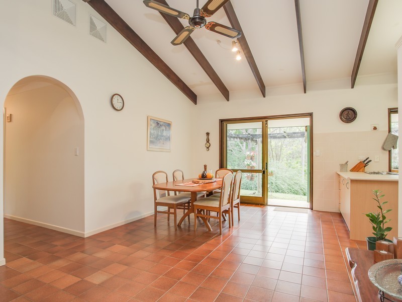 32 Collins Street, Moorina QLD 4506