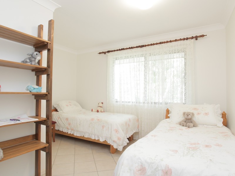 32 Collins Street, Moorina QLD 4506