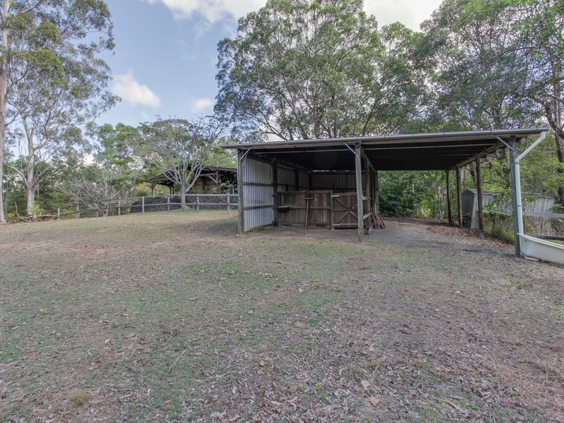 32 Collins Street, Moorina QLD 4506