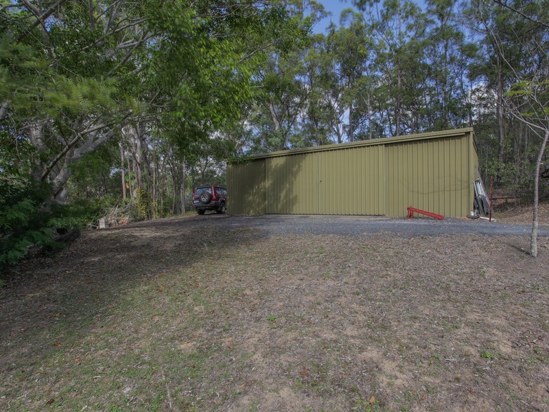32 Collins Street, Moorina QLD 4506