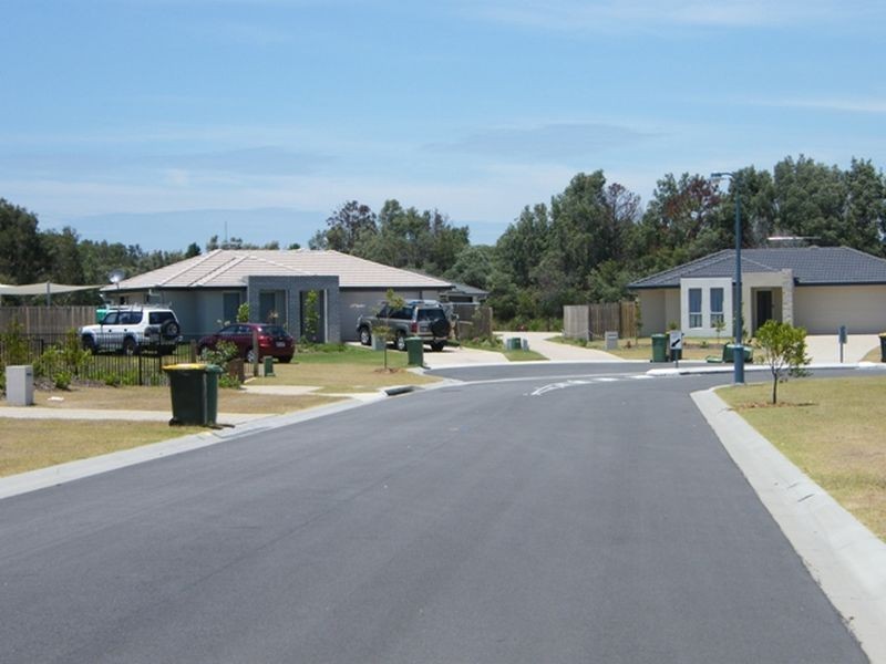 7 Grice Crescent, Ningi QLD 4511