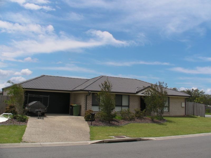 2-4 Grassdale Crescent, Morayfield QLD 4506