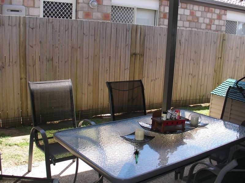 2-4 Grassdale Crescent, Morayfield QLD 4506