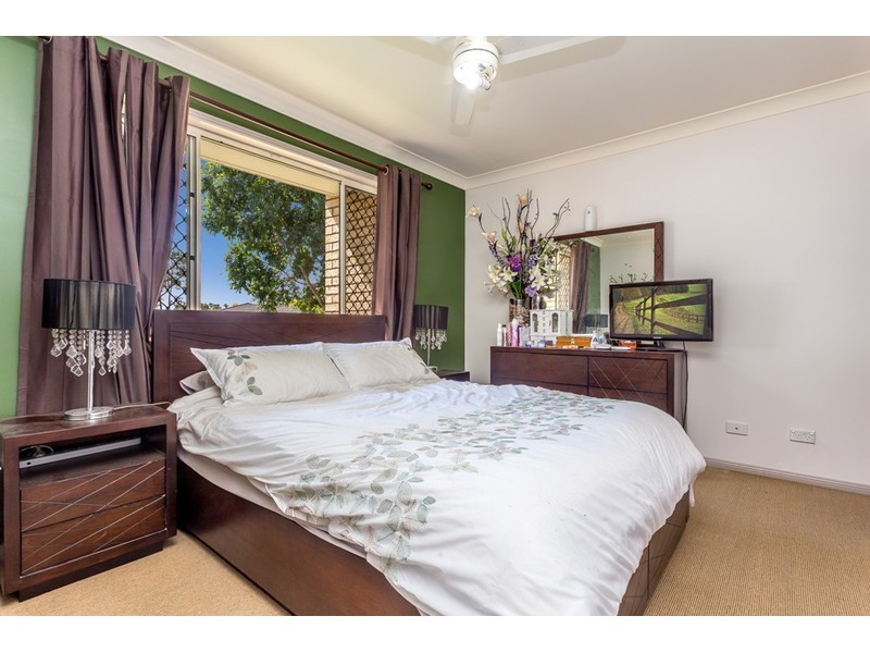 8 McGinn Court, Caboolture QLD 4510