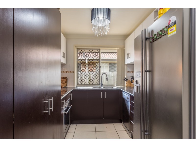 8 McGinn Court, Caboolture QLD 4510