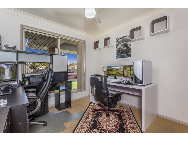 8 McGinn Court, Caboolture QLD 4510