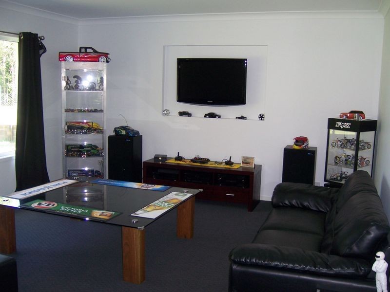 27 Hunt RD, Burpengary QLD 4505